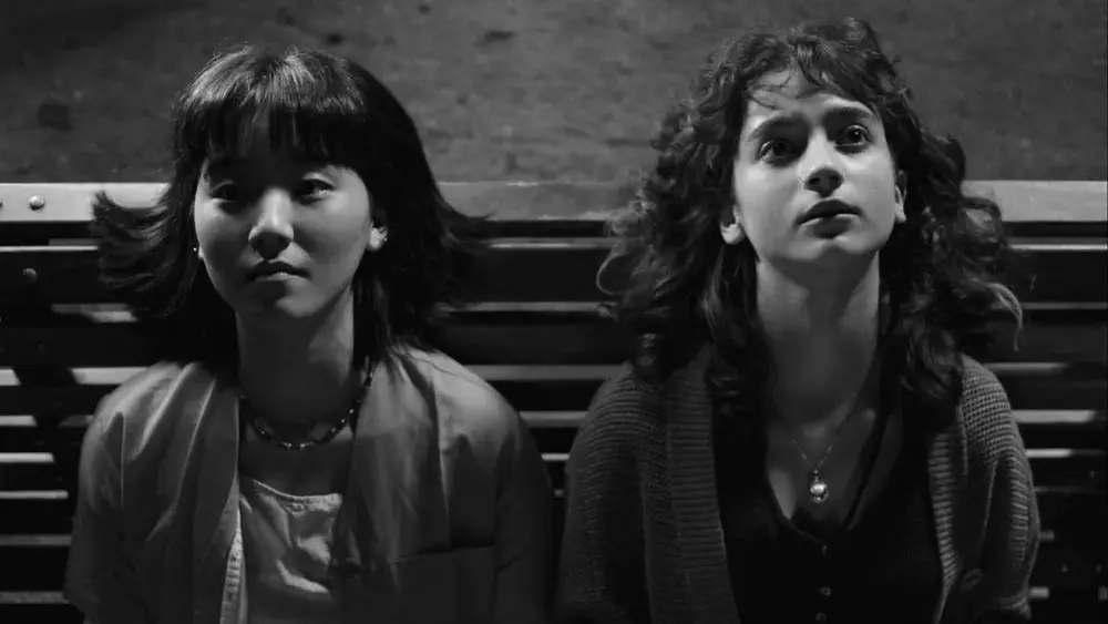 Crítica | ‘Cinco da Tarde’: luto e amizade em filme delicado